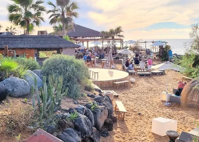 아파트 Lovely With Big Sunny Terrace 팔름-마르