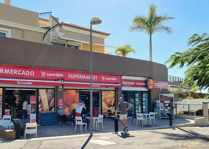 Lovely With Big Sunny Terrace Apartment