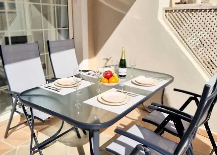 Lovely With Big Sunny Terrace * 팔름-마르