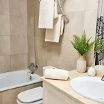 Lovely With Big Sunny Terrace Apartamento